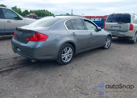 2013 Infiniti G37X z USA, uszkodzony, nr VIN JN1CV6AR2DM766344